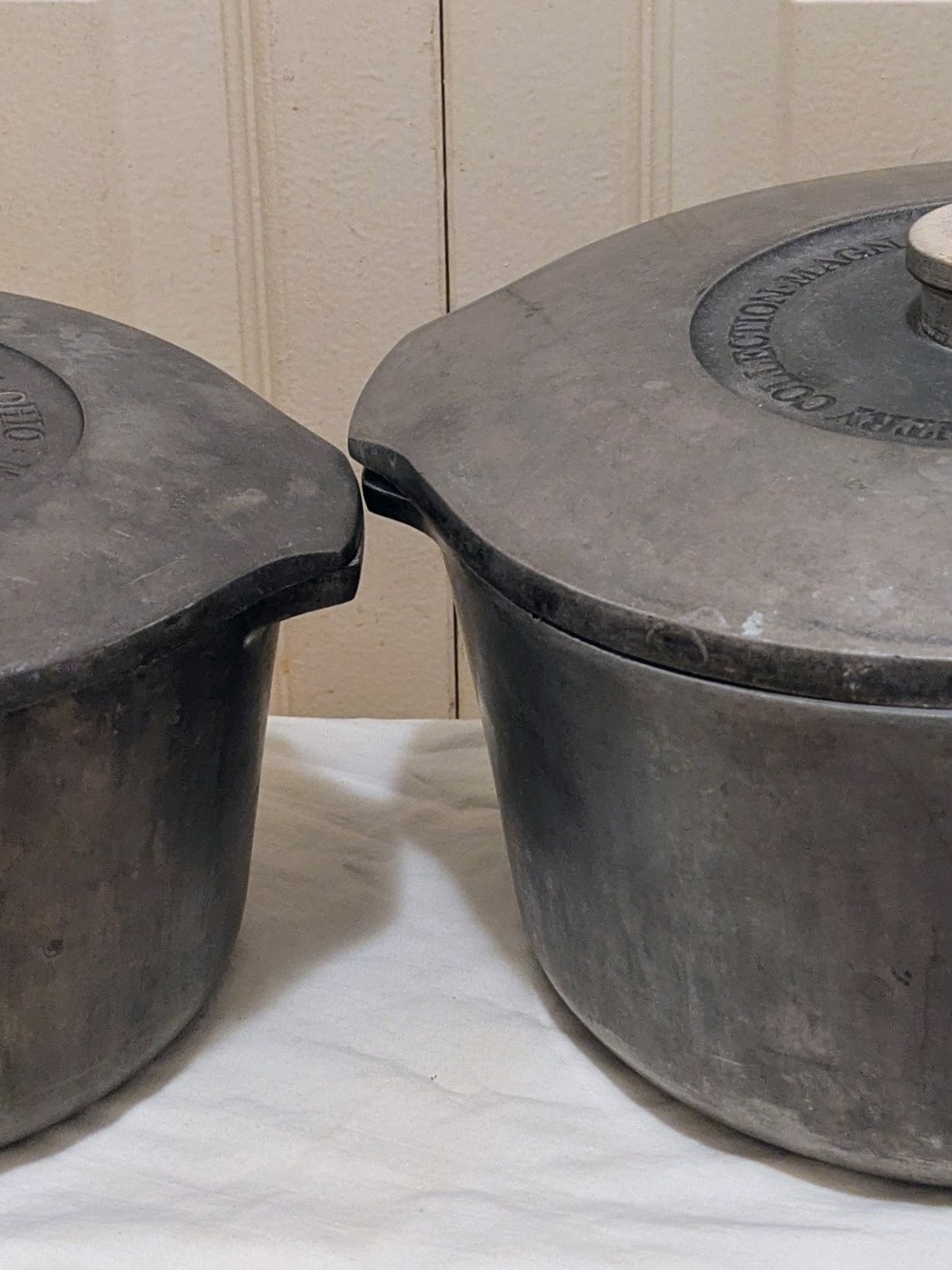 2 VTG Magnalite GHC Country Collection 5 & 3 Qt Aluminum Dutch Ovens w/ Lids